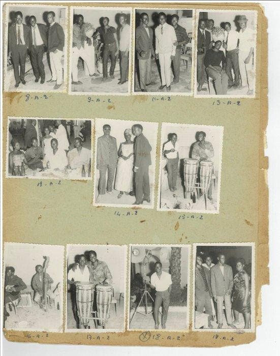 Malick Sidibé (1935–2016) - Chemise - Bal au Mess Garnisson, Antiquités & Art, Art | Objets design