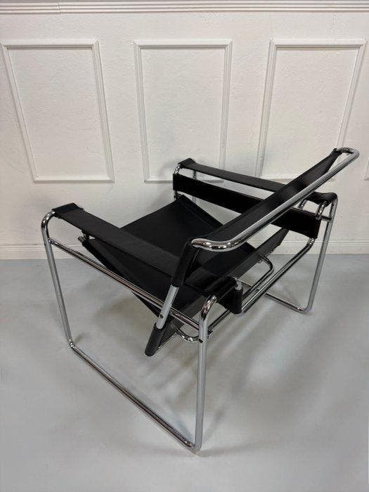 Gavina - Marcel Breuer - Stoel - Wassily Stoel - Leder, Antiek en Kunst, Kunst | Designobjecten