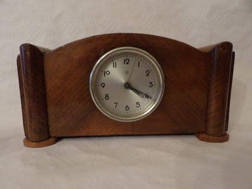 Themacollectie - Klokken voor op een plank of op het bureau