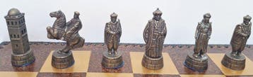 Schaakspel - Reconquista Cristianos y Moros - Metaal