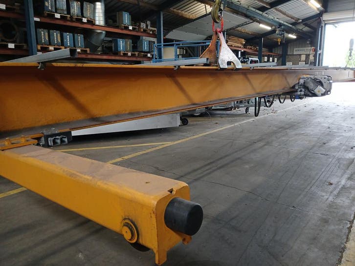 SWF enkelligger bovenloopkraan  ± 14.300mm x 2t 001638U, Doe-het-zelf en Bouw, Gereedschap | Overige machines, Gebruikt, Ophalen