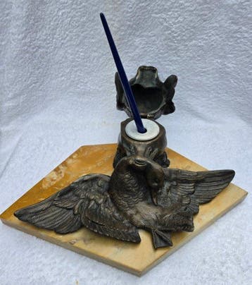 Luxe 19e eeuwse bronzen jacht inktweller – hond met eend –