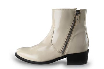 19v69 Italia Enkellaarzen in maat 40 Wit, Kleding | Dames, Verzenden, Wit, Lage of Enkellaarzen, Gedragen