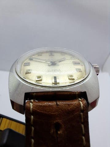 Lanco - Vintage – 17 Jewels Incabloc – Date – Manual Wind -