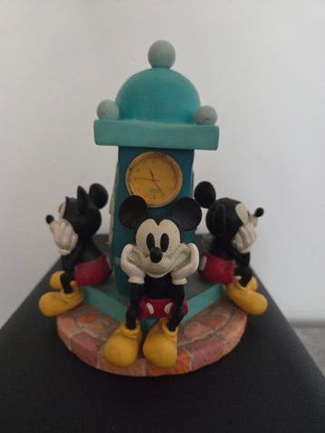 1 Disney parks collection horloge nomme waiting with mickey, Collections