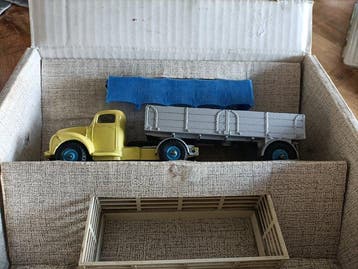 Dinky Toys - Model vrachtwagen - Commer articulated truck -