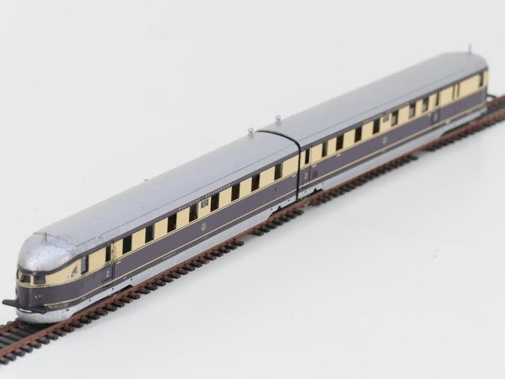 Schaal H0 SMF AG C 309 C dieseltreinstel SVT 877 Fliegen..., Hobby en Vrije tijd, Modeltreinen | H0, Gelijkstroom, Treinset, Gebruikt