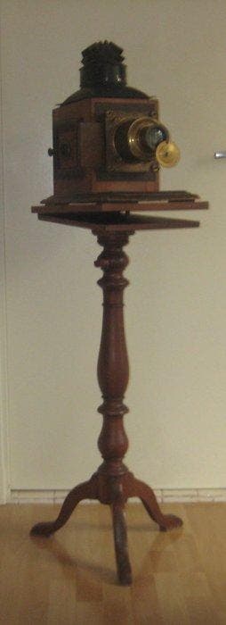 Walter Tyler London - Mahogany & Brass Magic Lantern (c.