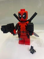 Lego Minifigurine - Replika Lego - Marvel - Deadpool 22cm, Nieuw