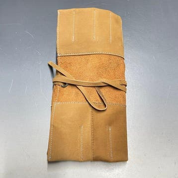 Tataki Oire Nomi | Bench, Round Chisels w Roll Case Carving