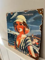 Emaille bord – Vintage pin-up strand dame – retro seaside
