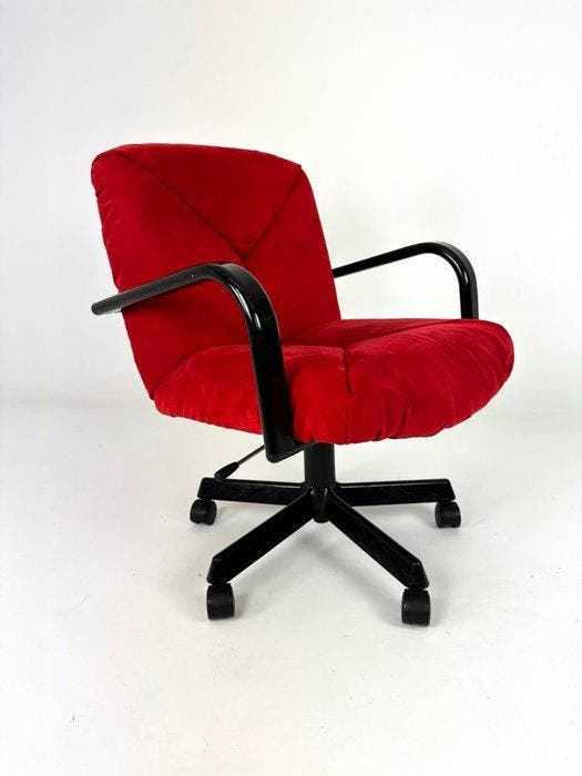 ICF - Vico Magistretti - Chaise - Davis - Acier, alcantara, Antiquités & Art, Antiquités | Meubles | Chaises & Canapés