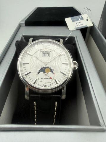SEA-GULL - CALENDAR MOON PHASE DATE sapphire Automatic Watch