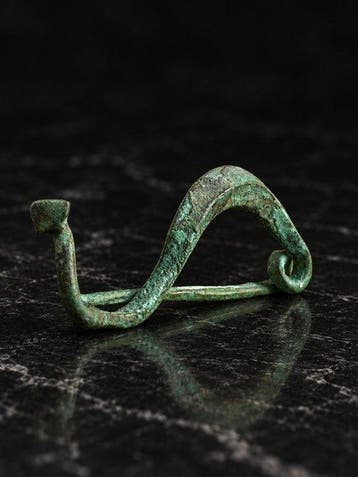 Keltisch Brons Bow Fibula - 4e tot 3e eeuw v.Chr. - 4.7 cm