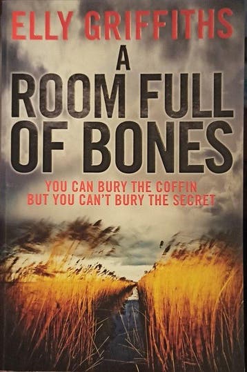 A Room Full of Bones 9781849163705 Elly Griffiths, Verzenden, Elly Griffiths