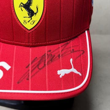 Ferrari - Formule 1 - Charles Leclerc - 2025 - Pet, Nieuw