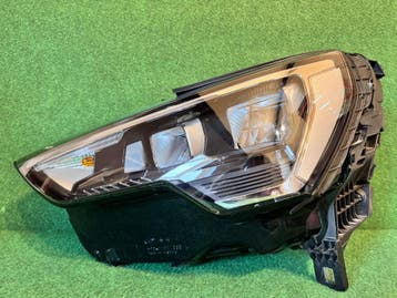 Phare av. gauche Audi Q3 II F3 2018 - 2025 Full LED, Ophalen, Utilisé, Audi