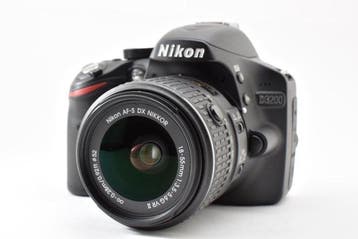 Nikon D3200 + AF-S 3.5-5.6/18-55mm G VR II Digitale reflex