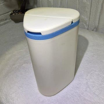 Vintage Tupperware Kitchen Collection – 6 Original Storage &