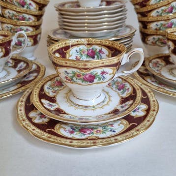 Royal Albert - Koffieservies (34) - Porselein - Lady, Antiek en Kunst