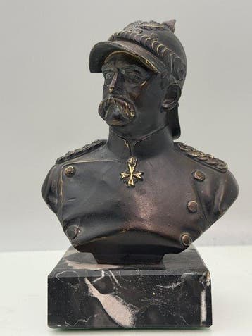 Statue, Otto von Bismarck - 18 cm - Métal patiné bronze /