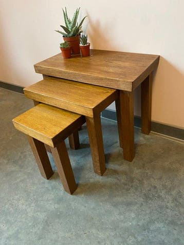 Bijzettafel (3) - Hout - Houten nesttafel