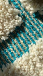 Handwoven Moroccan Tribal Wool Rug - Tapis berbère, Maison & Meubles