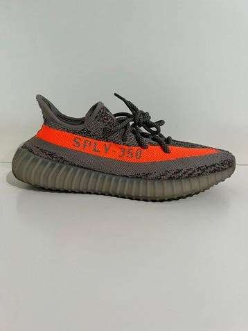 Yeezy - Yeezy Boost 350 V2 - Sneakers - Maat: EU 44