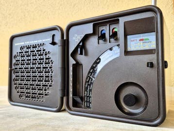 Brionvega Marco Zanuso & Richard Sapper - TS 505 Cubo Radio, Nieuw
