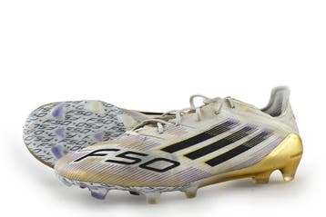 Adidas Voetbalschoenen in maat 44½ Wit, Vêtements | Hommes, Chaussures, Verzenden