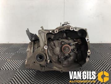 Versnellingsbak Renault Clio O260761, Nieuw