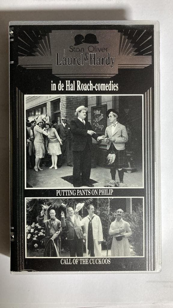 LAUREL & HARDY IN DE HAL ROACH-COMEDIES PUTTING PANTS ON, Cd's en Dvd's, VHS | Film, Gebruikt