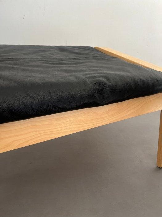 IKEA - Voetenbank - berkenhout - IKEA Poang voetenbank, Antiek en Kunst, Antiek | Meubels | Stoelen en Sofa's