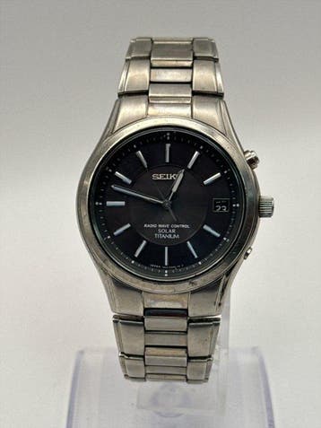 Seiko - Radio Wave Control Solar Titanium - Sans prix de