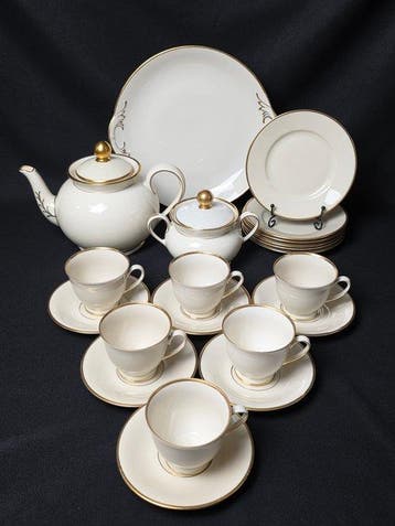 Kjobenhavns Porcelains Maleri - Theeservies (21) - Porselein, Antiek en Kunst