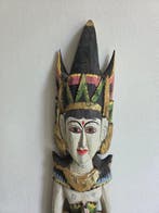 Balinees houten wandbeeld dewi - Sculpture - Indonésie (Sans, Antiek en Kunst