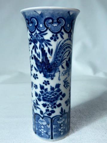 Vaas - Porselein - Chinese kunstenaar - China - Qing, Antiek en Kunst