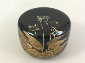 Japanse urushi-lak Natsume (theekist): gouden maki-e en