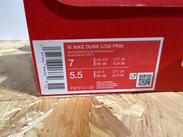 Nike - Dunk Low - Sneakers - Maat: EU 38 - Nieuw met tags