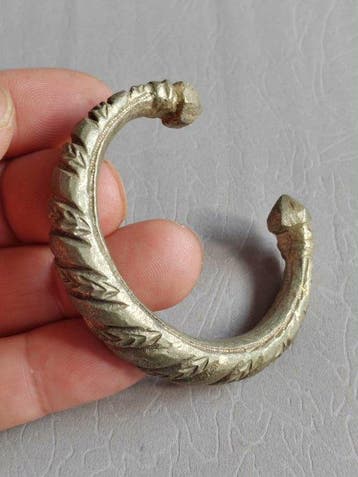 Bronze Bracelet - Bracelet en bronze blanc antique (Sans