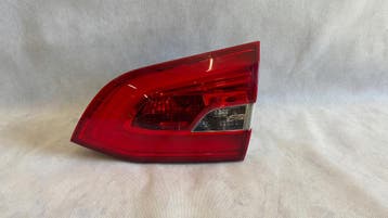 Peugeot 308 T9 SW 13-21 achterlicht rechts binnen, Autos : Pièces & Accessoires, Éclairage, Verzenden