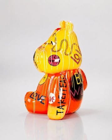 sculptuur, XXL Pop Art Beer Sculptuur – Handbeschilderd