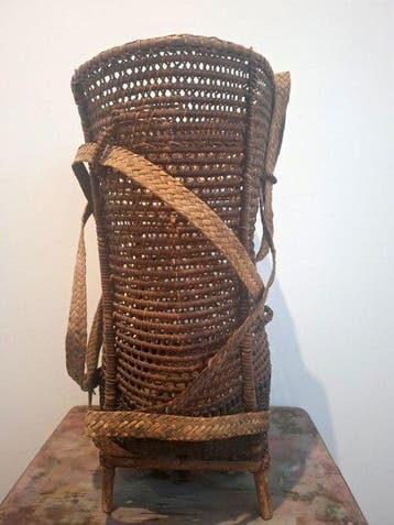 Mochila tradicional de carga de las Tierras Altas de