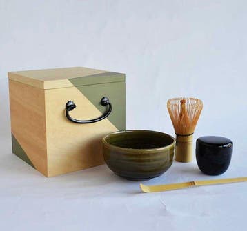 Takahashi Kogei “Ippuku Box” Casual Matcha Tea Ceremony Set