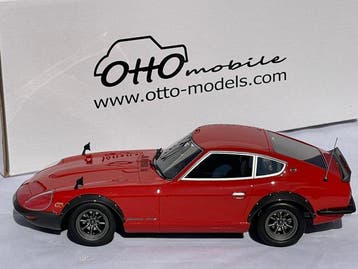 Otto Mobile 1:18 - Model sedan - Nissan Fairlady 240ZG