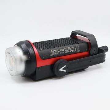Aputure LS C300d II (V-mount) | Tweedehands, Verzenden, Zo goed als nieuw