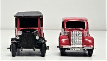 Dinky Toys - Model bestelwagen (2) - Royal Mail Van et, Nieuw