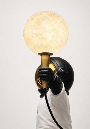 Lamp - Apollo Astronaut Moon Lamp – Space Age Design