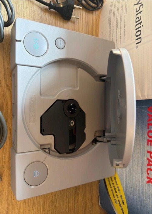 Sony - Playstation 1 (PS1) - Videogameconsole + games - In, Games en Spelcomputers, Spelcomputers | Overige Accessoires