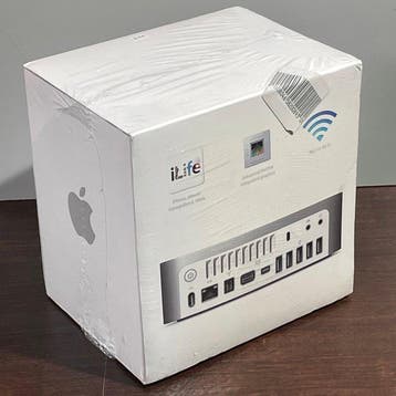 Apple Mac mini 2.0 GHz Intel Core 2 Duo, model A1283, from